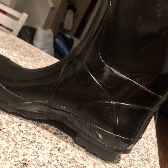 Hunters Women’s Tall Gloss Rainboots - Picture 3 of 4
